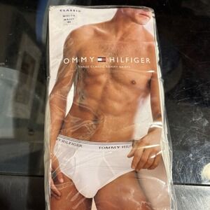 Tommy Hilfiger‎ Classic White Briefs Mid Rise Fly Front Size 44 Three Pack